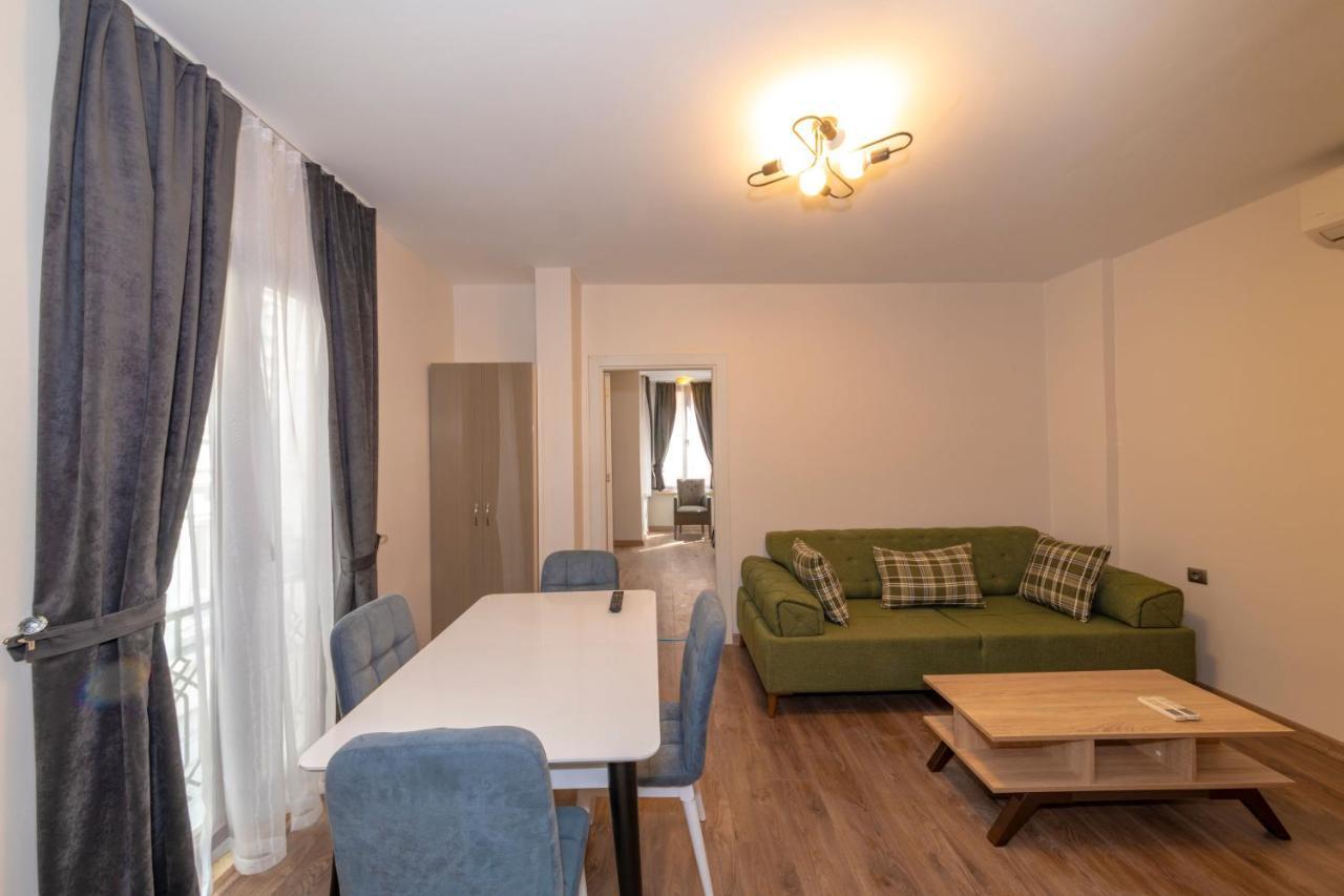 First Apart Apartment Istanbul Exterior foto